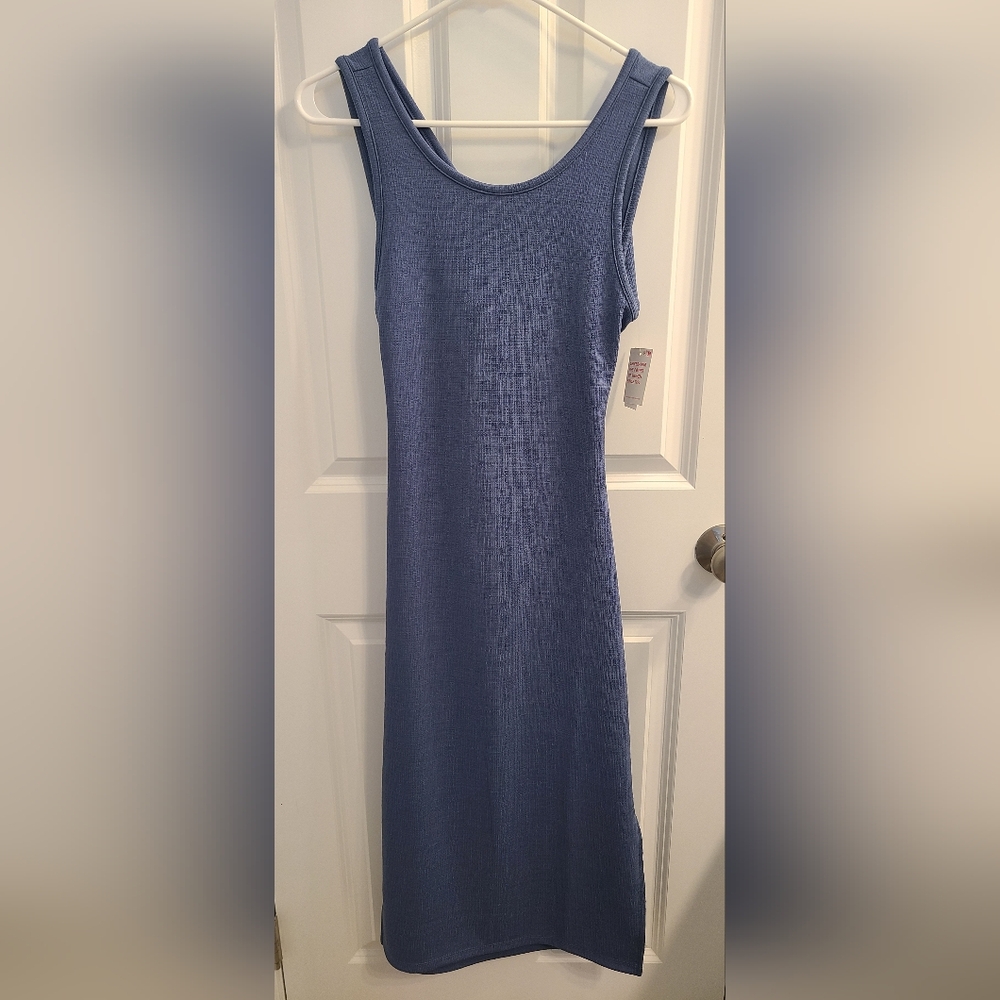 Roxy Open Back Bodycon Maxi Dress - Picture 8 of 10